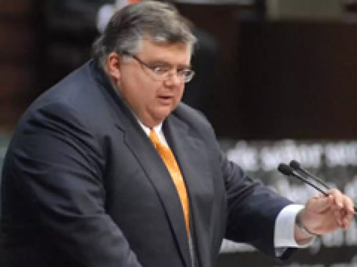 Agustín Carstens espera que Banxico recorte sus tasas de interés. (Foto: Archivo)
