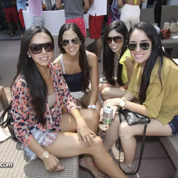 Diana Hernández, Florencia Martínez, Estephy de la Torre y Raquel Ojeda