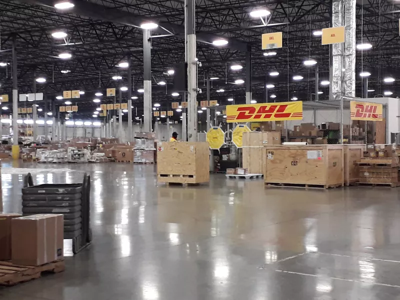 DHL