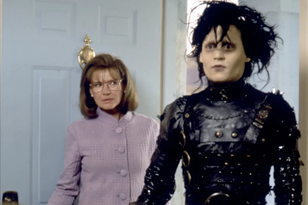el joven manos de tijera tim burton pelicula 