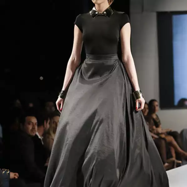 Desfile colección visiones de Daniel Espinosa