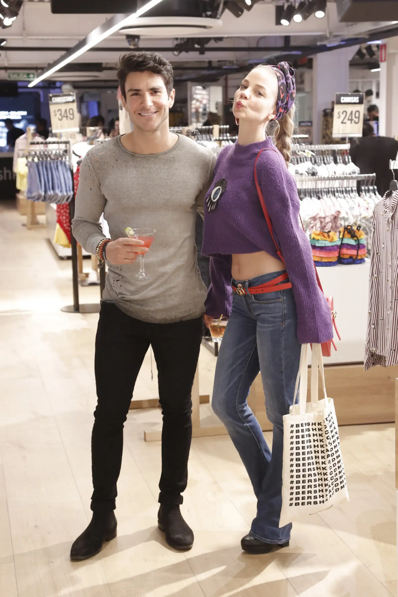 Reapertura Bershka