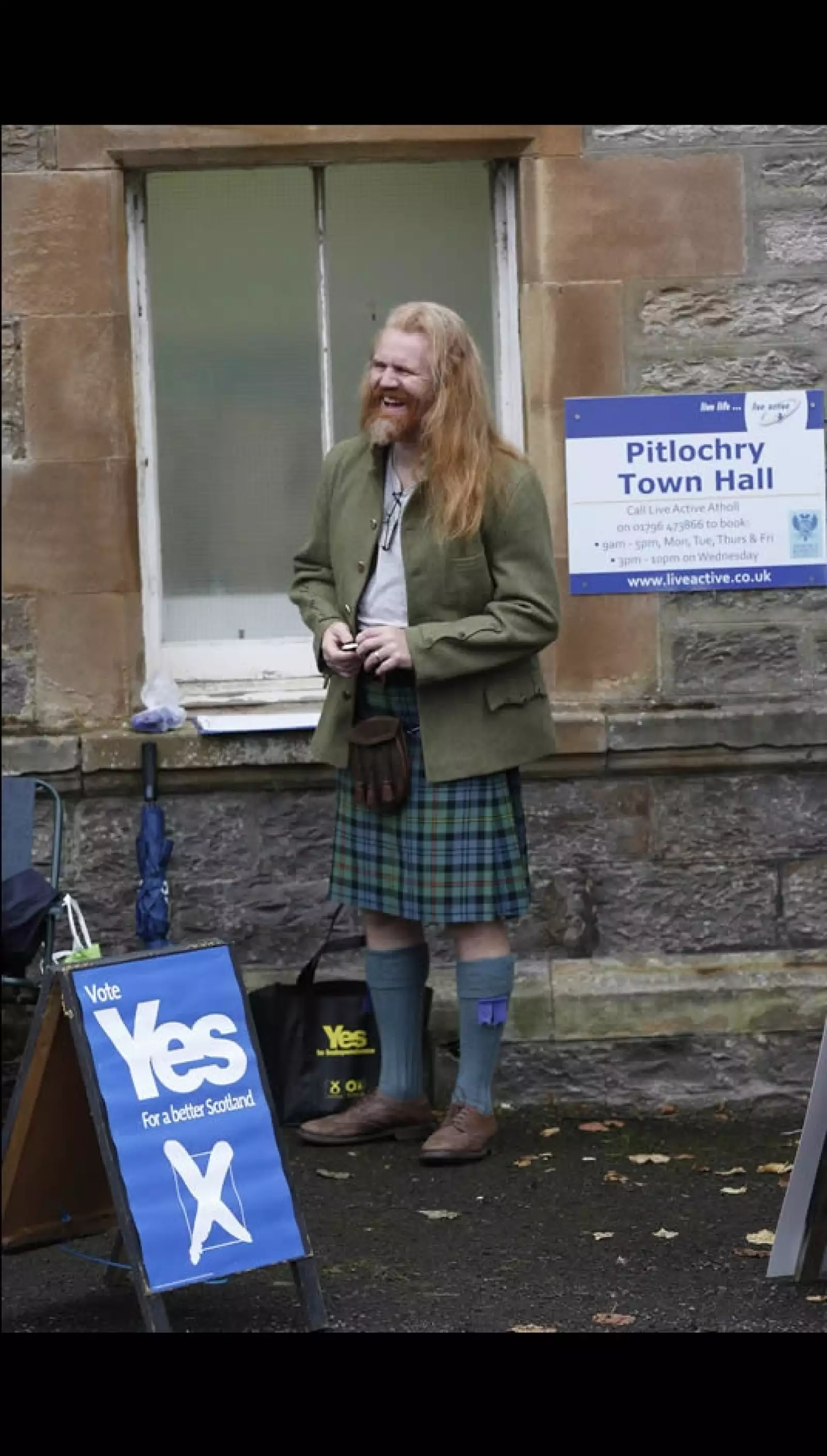 Hombre con kilt referendum