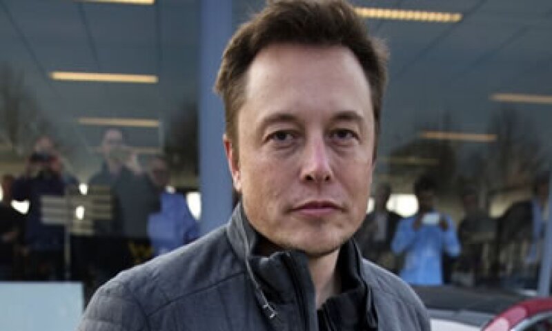 Musk está planeando una mega fábrica de 4,000 millones de dólares. (Foto: Cortesía CNNMoney)