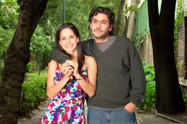 Ana Claudia Talancón y Martín Altomaro.