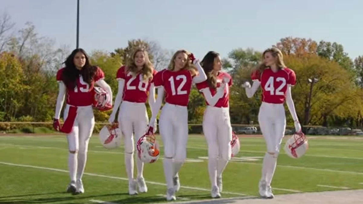 comercial angeles victoria secret