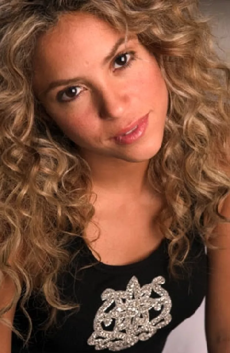 "Hay una necesidad inmediata para la asistencia humanitaria en Haití, pero debemos plantearnos los retos de la reconstrucción a largo plazo", expresó la cantante el jueves en un comunicado.