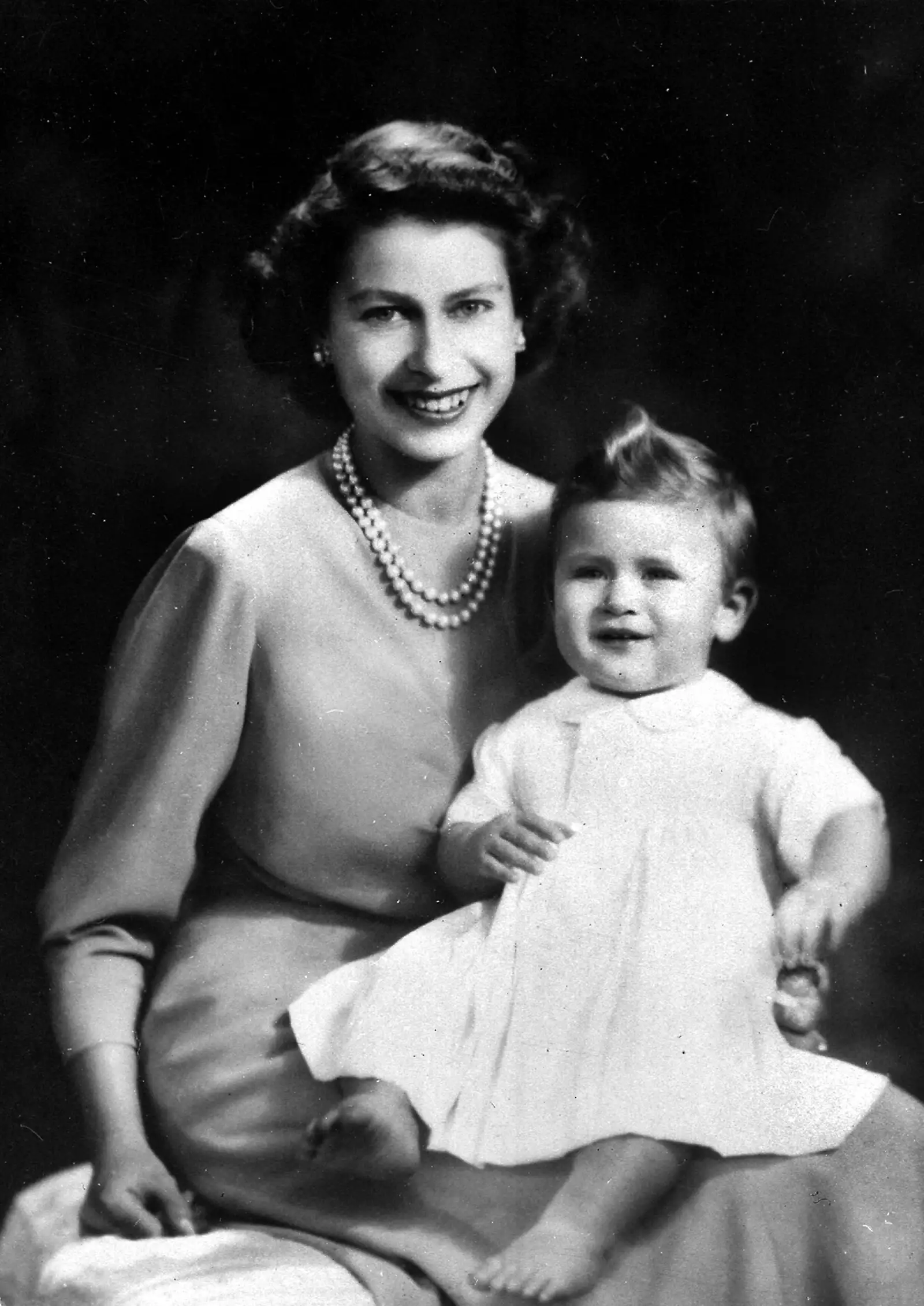 ANGLETERRE - ELISABETH ET LE PRINCE CHARLES