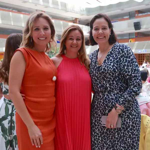  Lety Aranda , Martha Bohigas y Andrea Esnal 