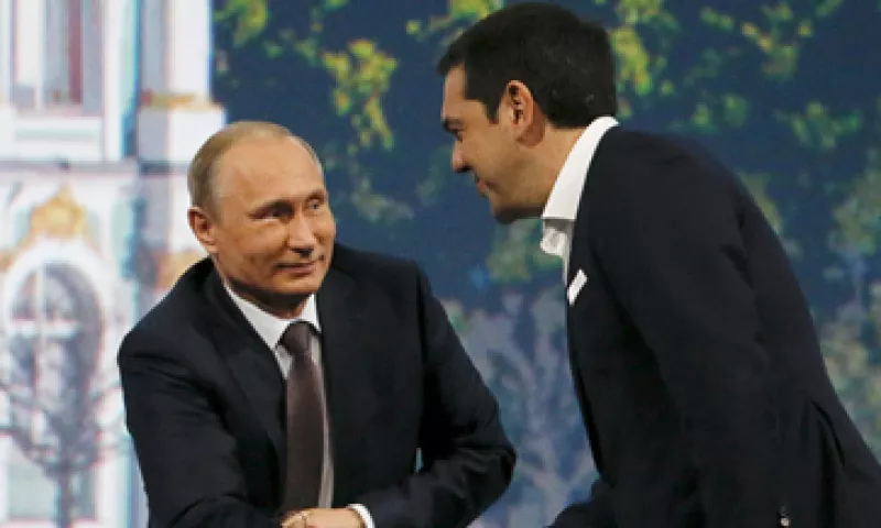 El nuevo oleoducto costará cerca de 2,000 millones de euros y se completará para 2019, de acuerdo con un reporte ruso. (Foto: Reuters )