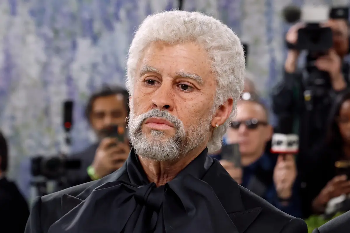 bad-bunny-anciano-met-gala-2026