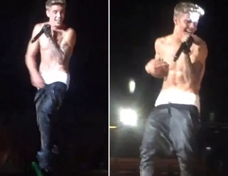 El cantante se presentó en la fiesta del cierre de la Formula One Grand Prix en Singapur donde desató gritos por parte de sus fans al ver que sus pantalones se le caían.