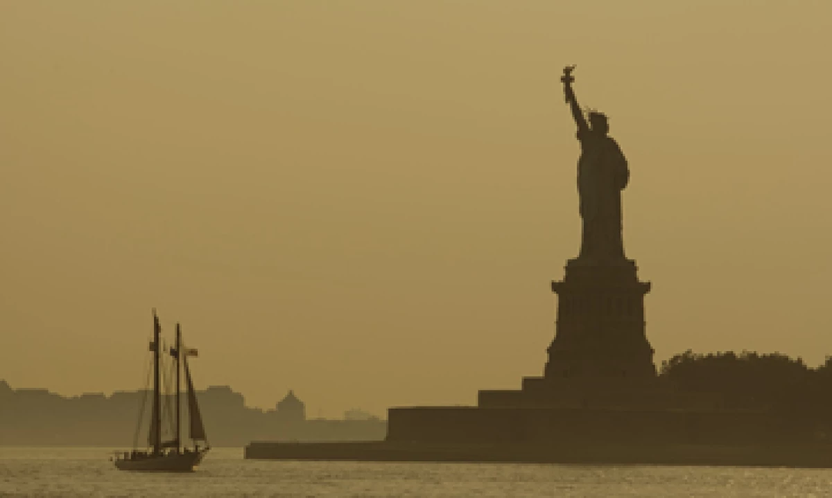 Pese a los negativos impactos del huracán Sandy la economía estatal se muestra sólida. (Foto: Getty Images)