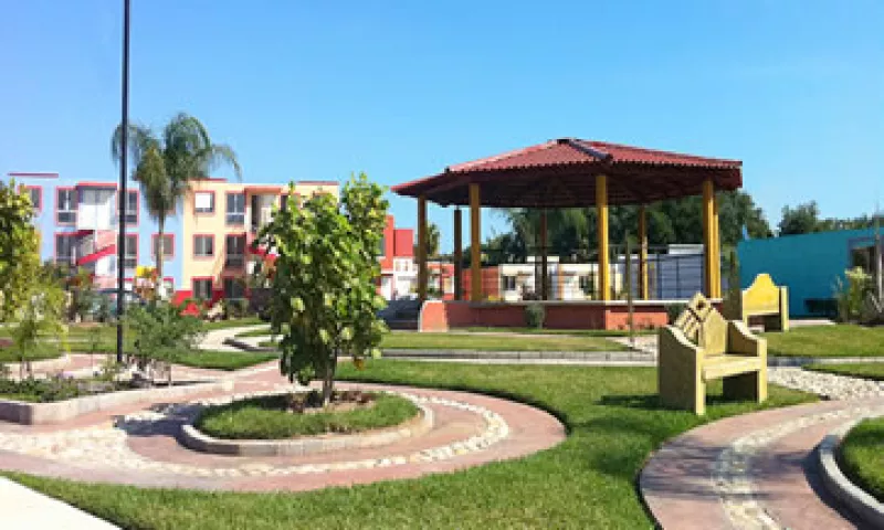 Las familias indican que las casas que Geo les entregó tendrían que contar con planta de tratamiento para aguas residuales, cisterna, tanque elevado y otros servicios.  (Foto: tomada de casasgeo.com )