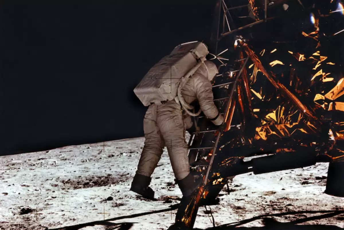 subasta-fotos-luna-dinamarca