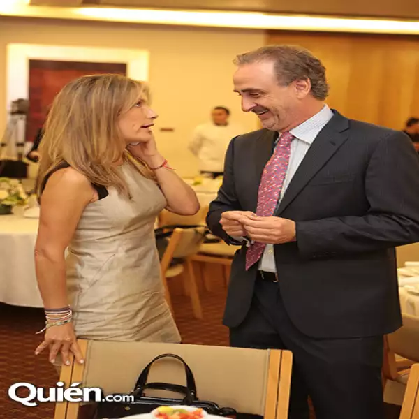 Mónica Ochoa,Joaquín Quintana