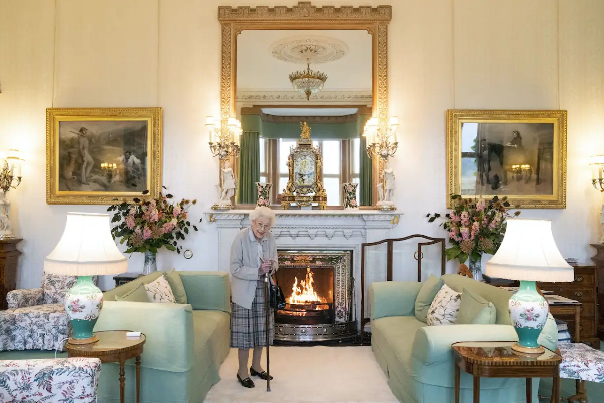 reina-isabel-ii-ultima-foto-balmoral