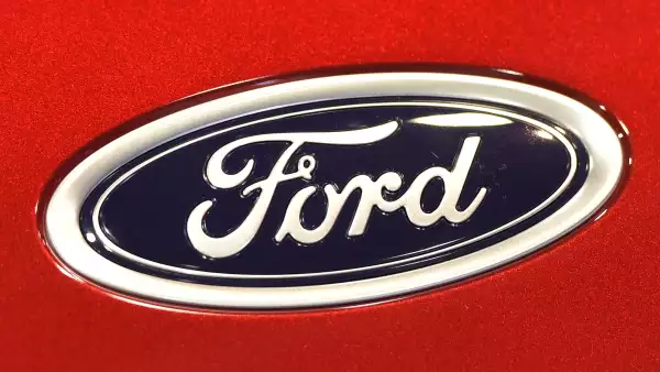 Coconal rompe relaciones con Ford 