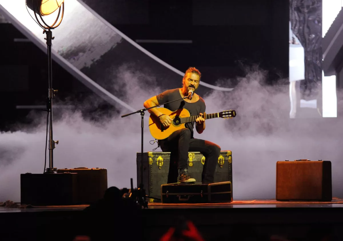 ricardo-arjona