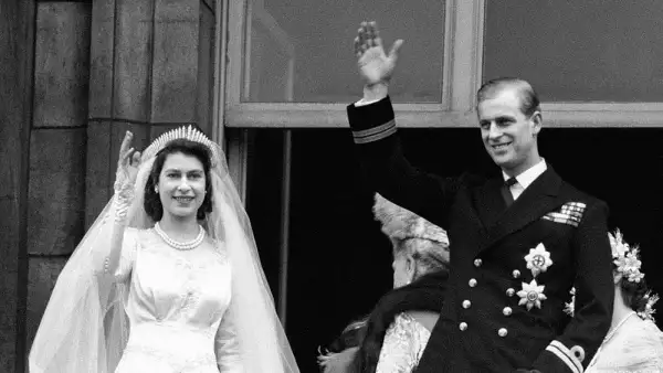 Reina Isabel II y el duque de Edimburgo
