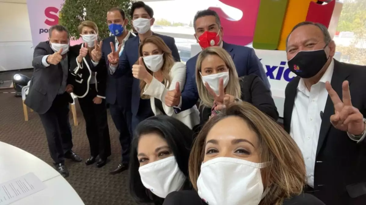 Integrantes de Sí por México