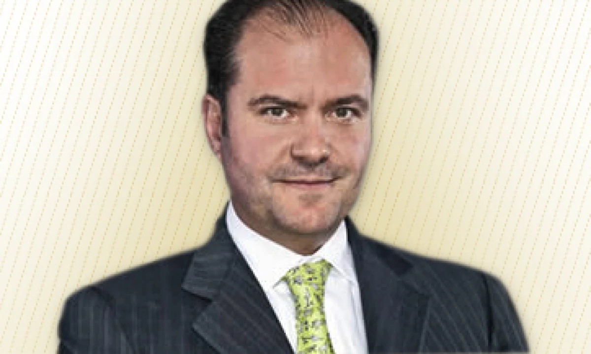 Luego de dos etapas eliminatorias en las que fueron eliminados seis empresarios, Carlos Fernández llegó a la Final obteniendo 91% de la preferencia de los lectores sobre Alberto Torrado. (Foto: Especial)