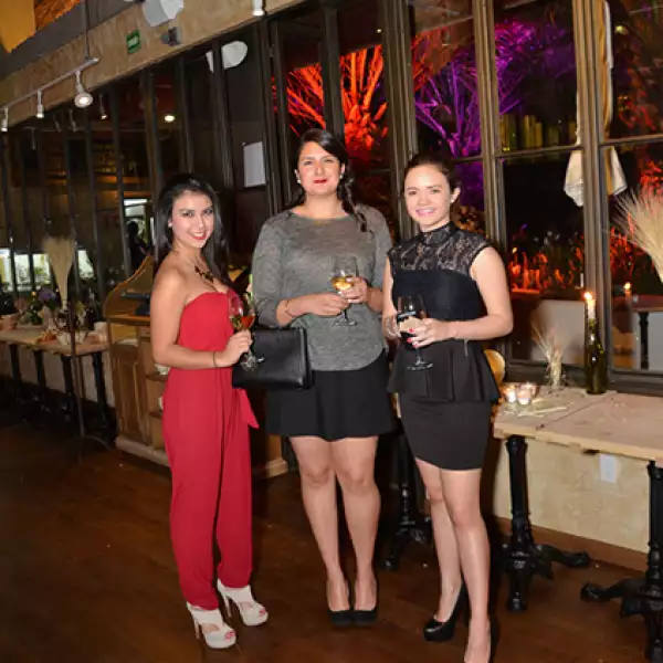 Diana Bonilla,Alejandra Flores y Bessy Gutiérrez.