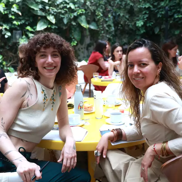  Mariel González y  Karina Soto 