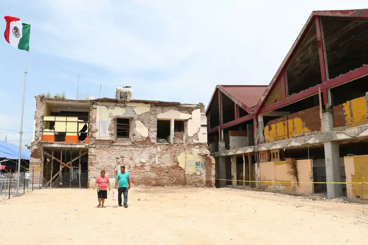 Reconstrucción en Tehuantepec