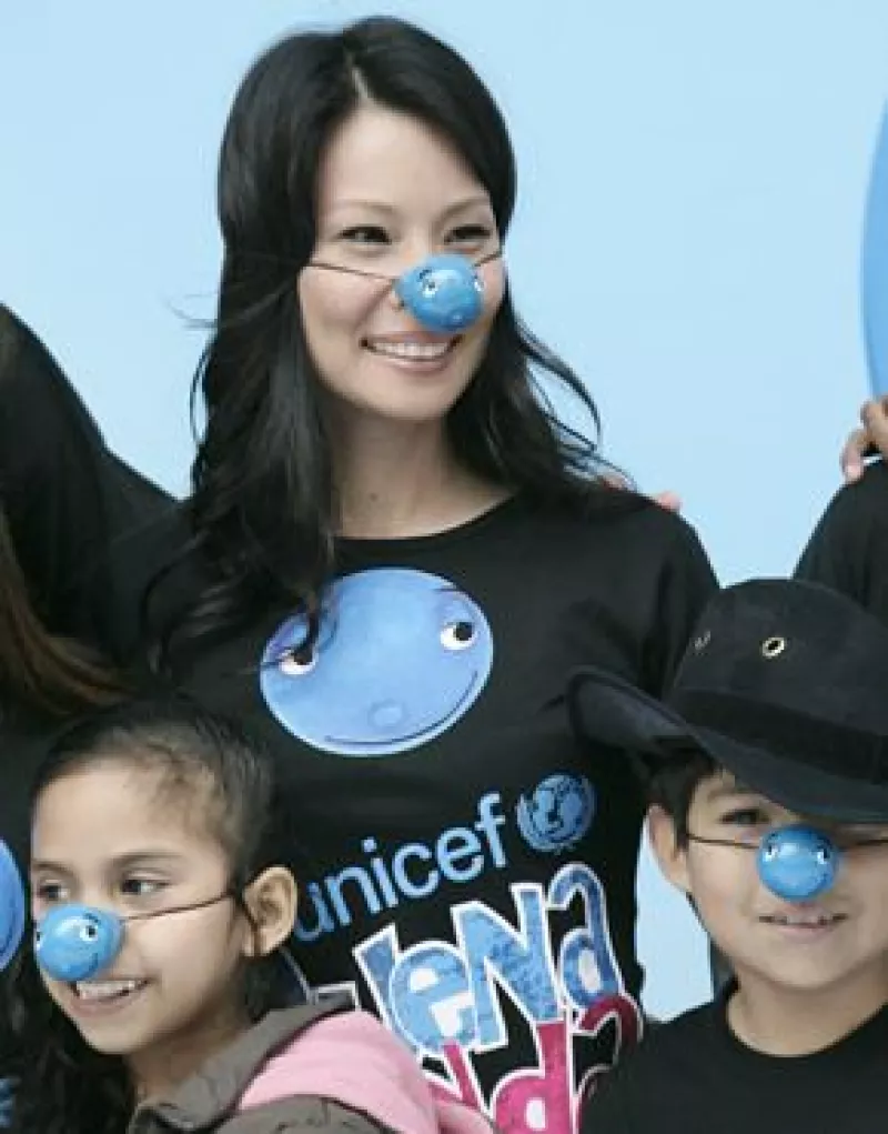La actriz llegó a Lima, Perú, para lanzar una campaña que recaudará fondos para niños con bajos recursos.