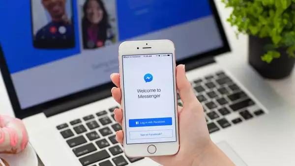 Facebook Messenger