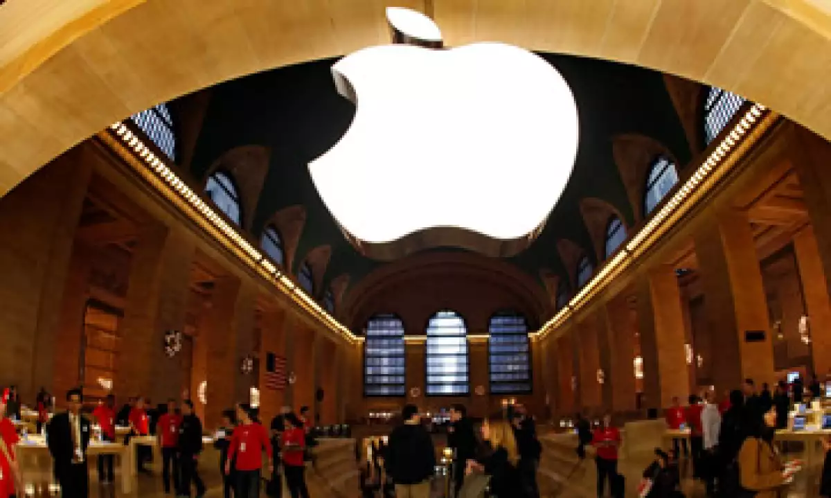 La alianza con Apple, permitirá a Bloomberg ser realmente móvil. (Foto: Reuters)
