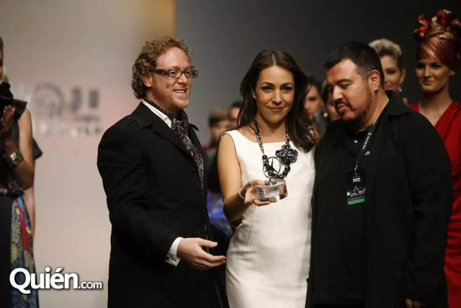 Desfile Pineda Covalin