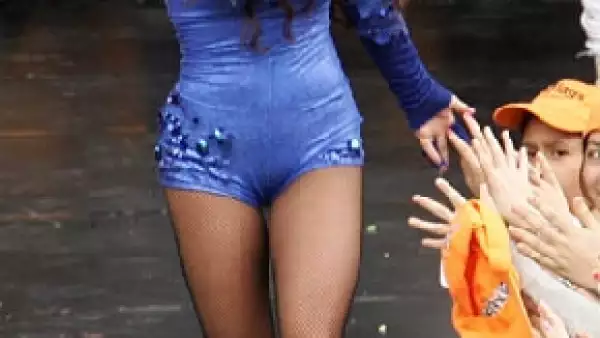 La cantante aseguró que quiere convertirse "en madre de cinco hijos, pero hasta ahora no he encontrado al hombre que me dé esa dicha".