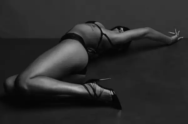 Hot! La cantante de Barbados demostró tener una tonificada y cuidada figura.