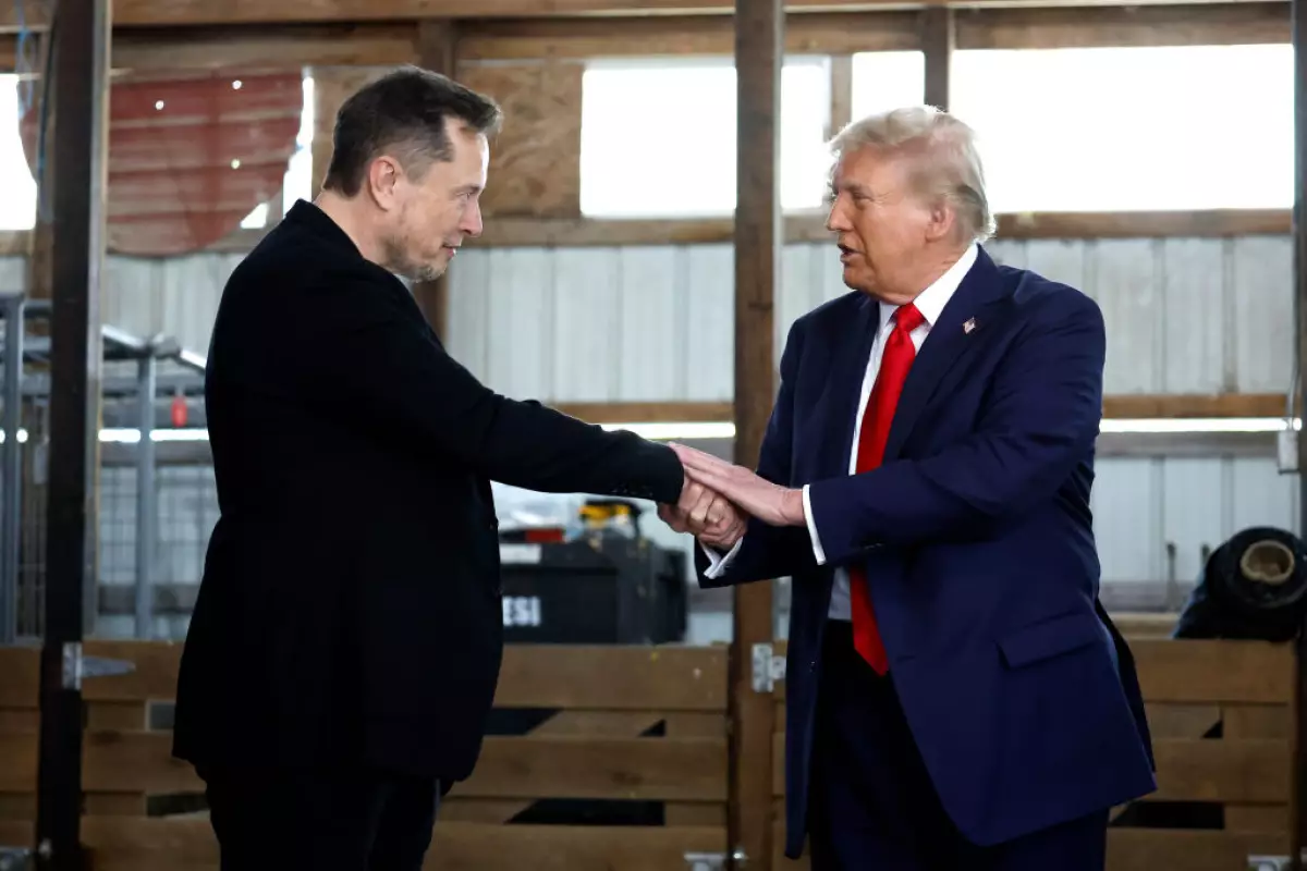 MUSK-DONA-MILLONES-A-TRUMP