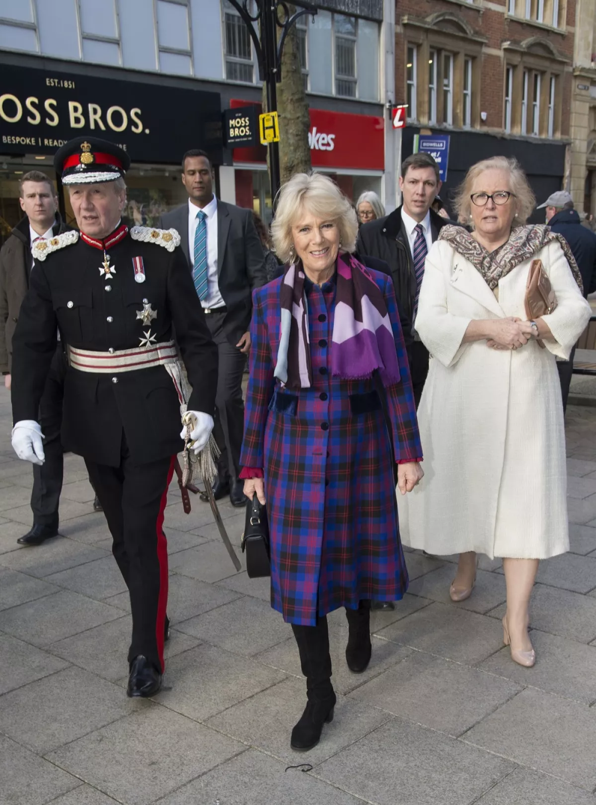 Camila de Cornualles y Amanda MacManus
