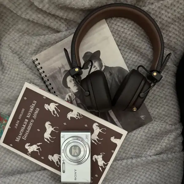 vintage cameras.jpeg