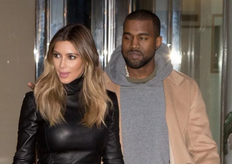 Kim Kardashian publicó en su Instagram una imagen de su sobrina, hija de Kourtney Kardashian y de su pequeña en la que parecían estar pasando un rato muy agradable en familia.