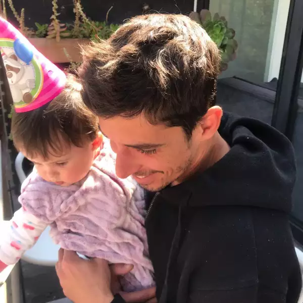 Lúa celebrando el cumpleaños de su papá