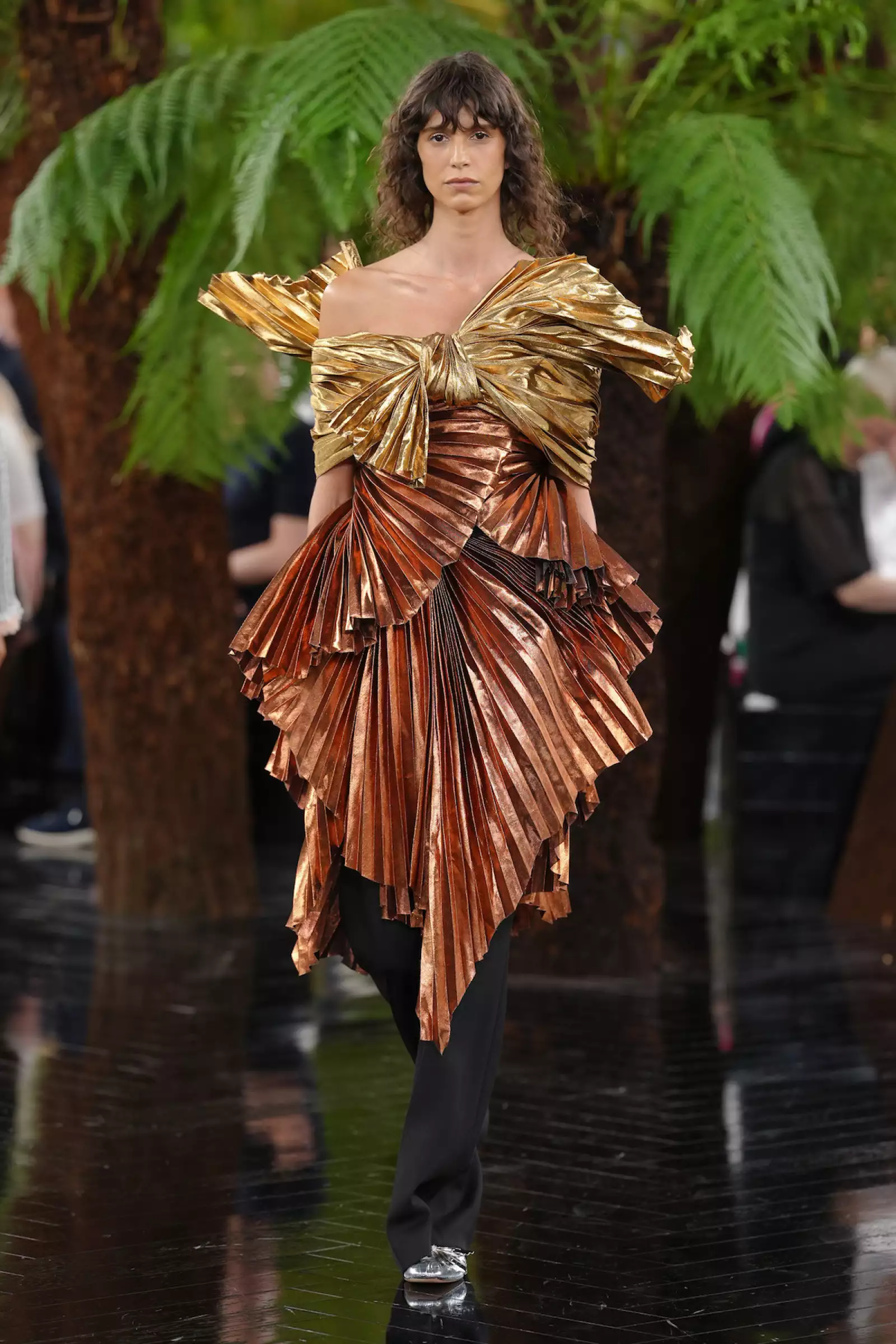 Christian Dior HC F26 014.jpg