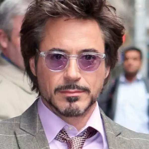 Robert Downey Jr. visitando el programa Late Show with David Letterman en el Teatro Ed Sullivan.