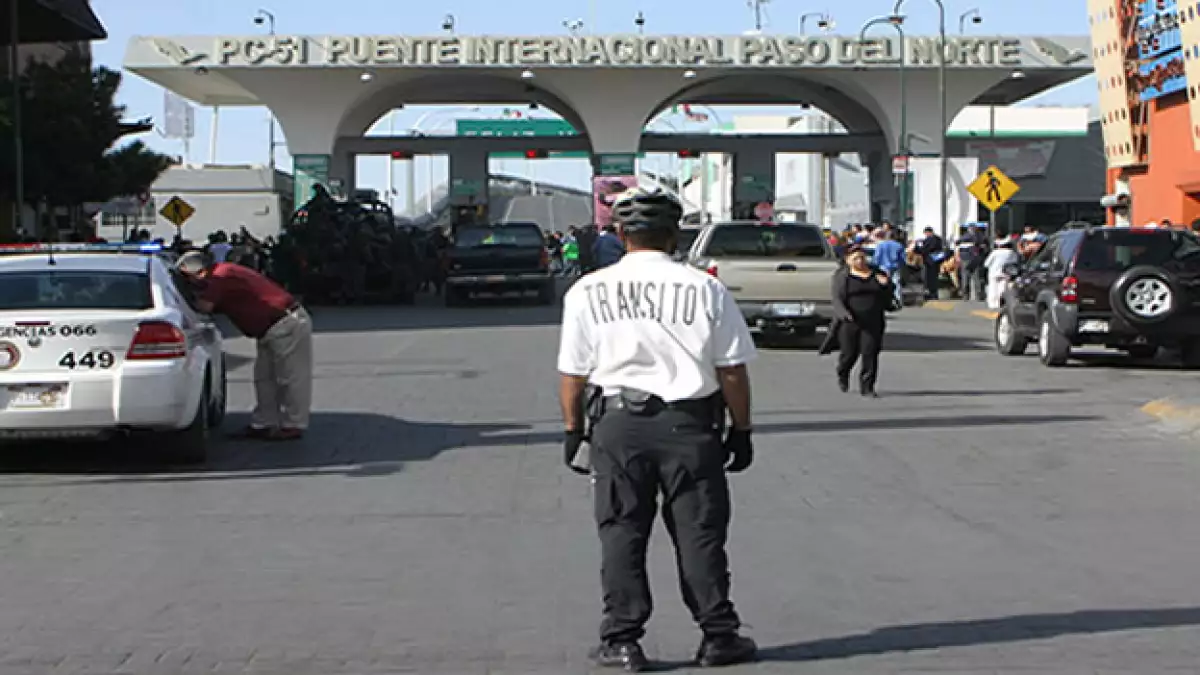 protesta en el puente internacional Córdova-Américas en Ciudad Juárez, Chihuahua