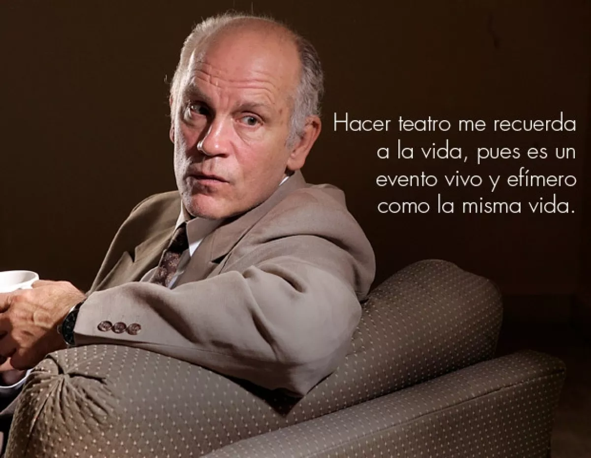 John se presentará del 12 al 14 de abril en el Teatro de La Ciudad con la obra `Comedia Infernal´.