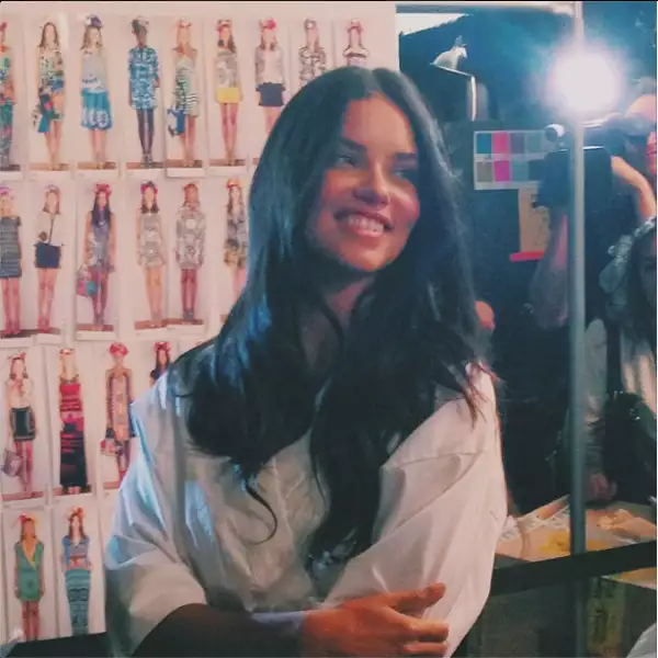 Adriana Lima @adrianalima: Had such an amazing time at the @desigual show...thank you everyone!