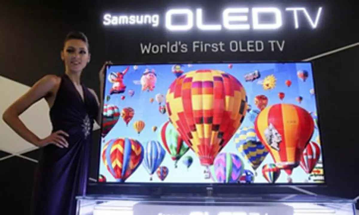 Samsung también acusó a LG de robarle a sus empleados. (Foto: AP)