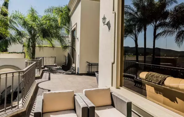 Sothebys-Monterrey-Terraza