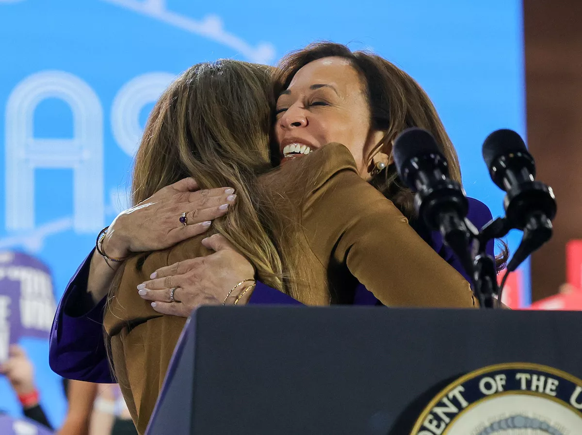 Kamala Harris Campaigns Across Nevada Ahead Of Election Day