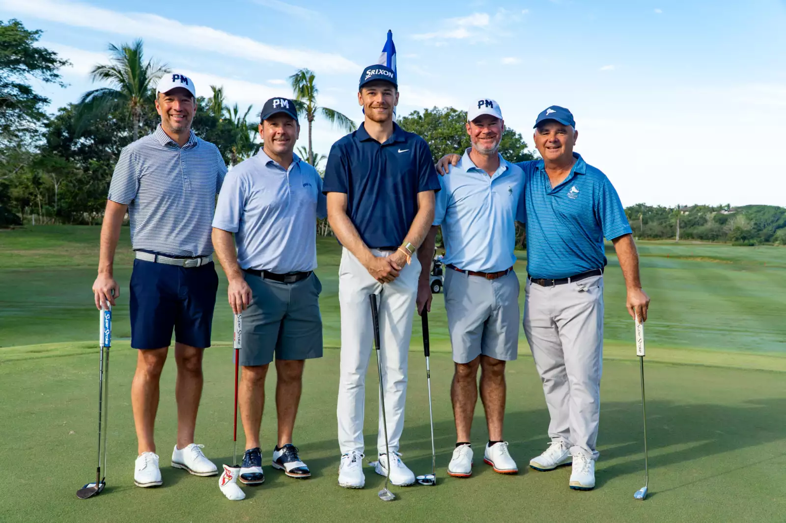 Mike Trigg, Pierce Angel, Tom Gueant, Tom Angel y Carl Emberson.jpg