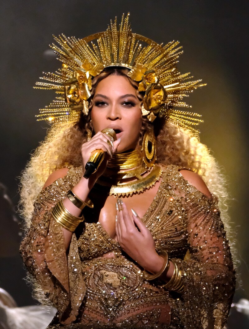 Top beauty looks de los Grammy